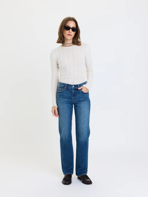 Daze Rebel Mid Rise Slim Straight in Surge