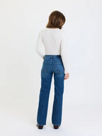 Daze Rebel Mid Rise Slim Straight in Surge