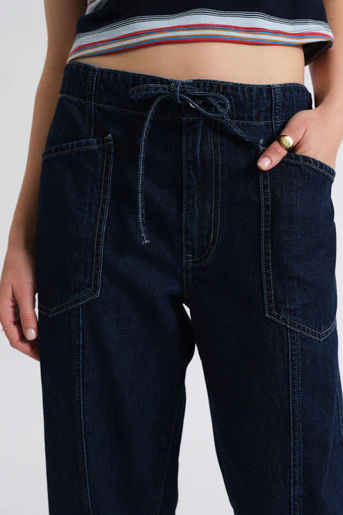 Daze Villa High Rise Drawstring Barrel Jean in Blue Mood