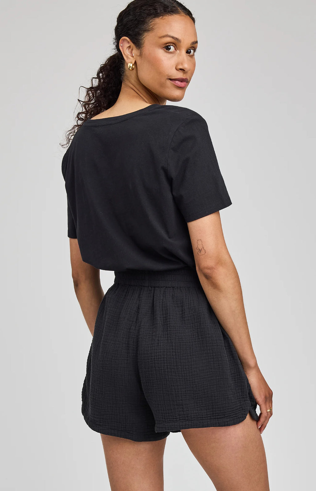 Gentle Fawn Valeria Short In Black