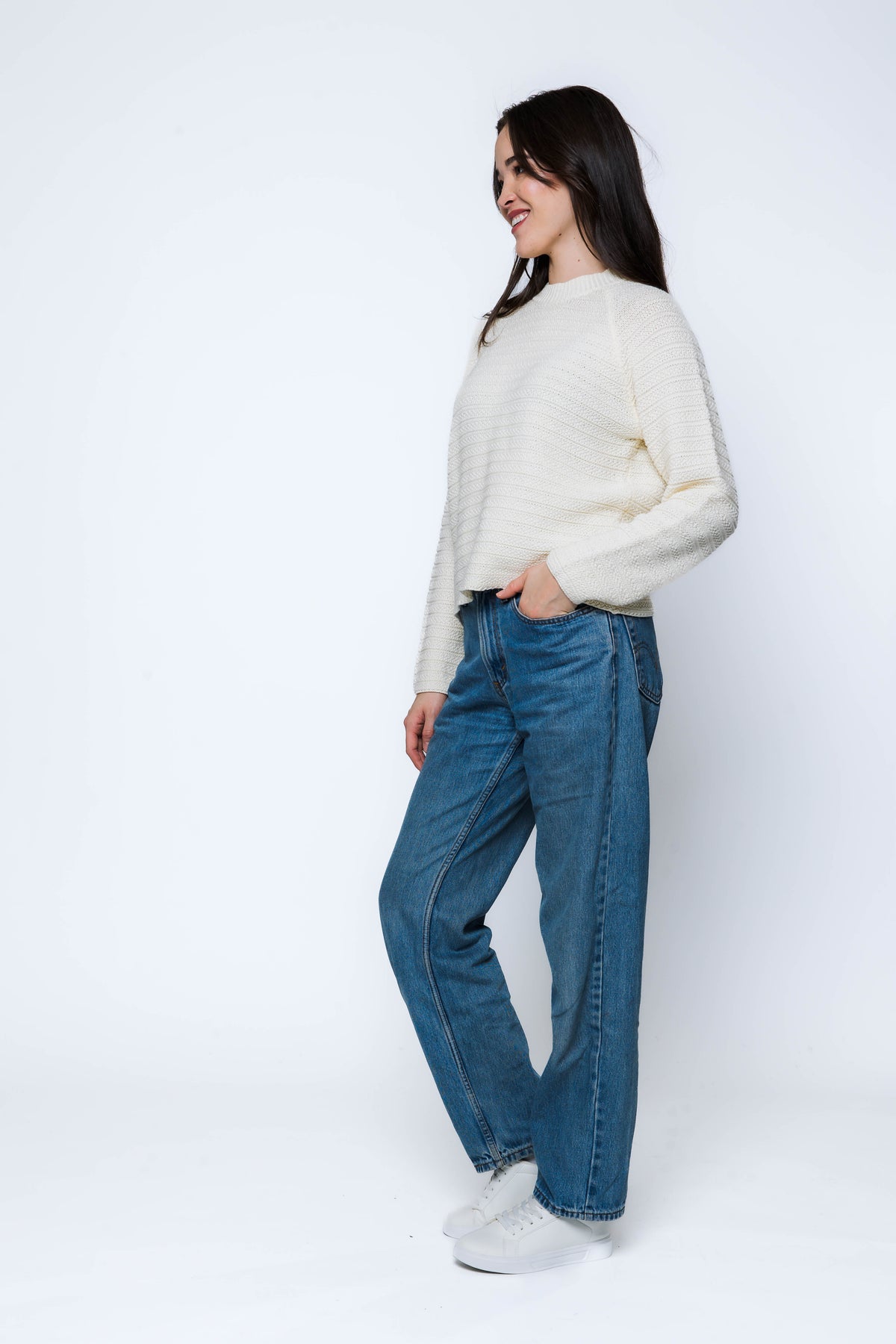Orb Taylor Textured Stripe Crew In Winter White
