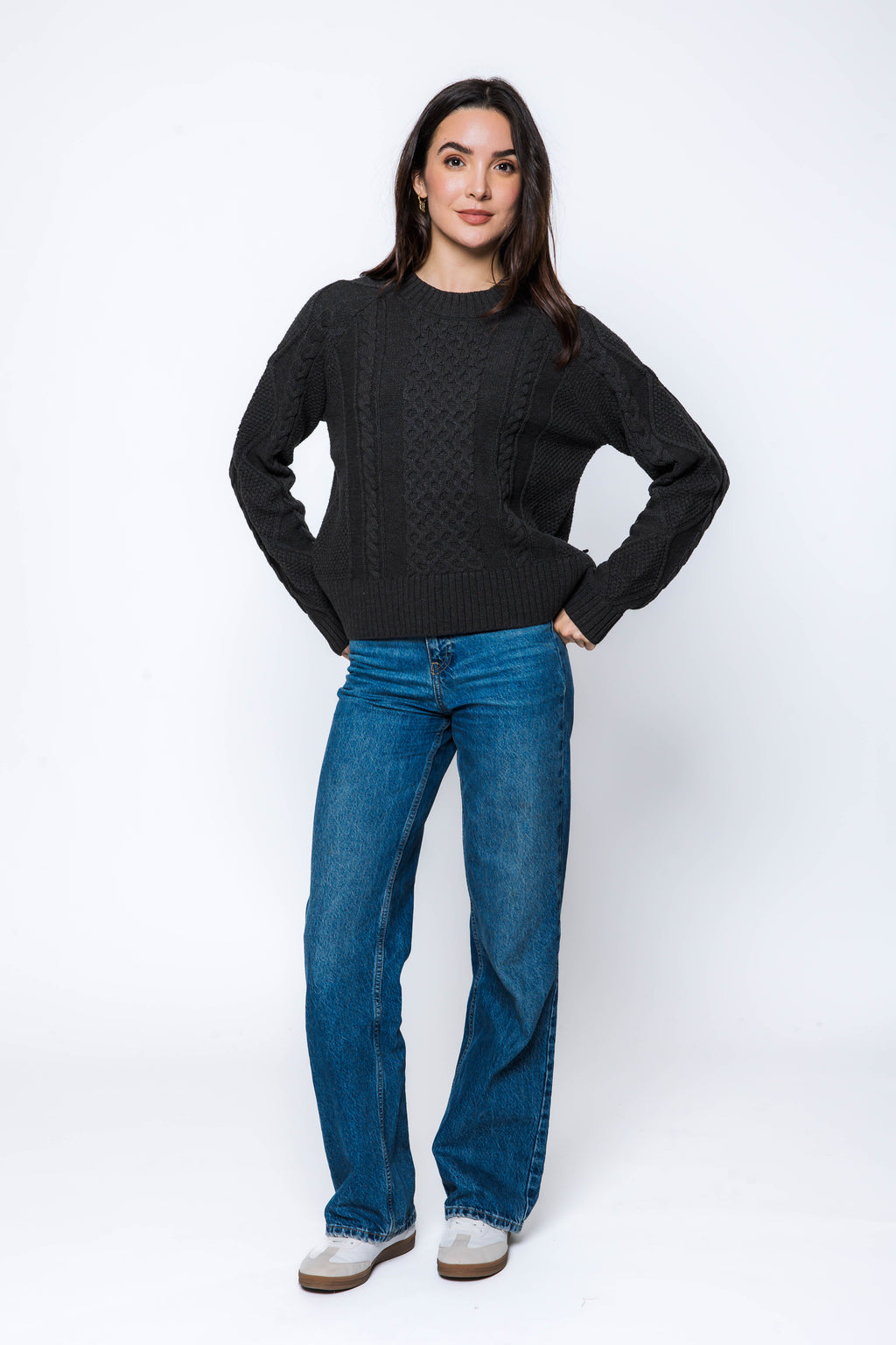 Orb Willa Cabled Raglan Pullover In Black Marle