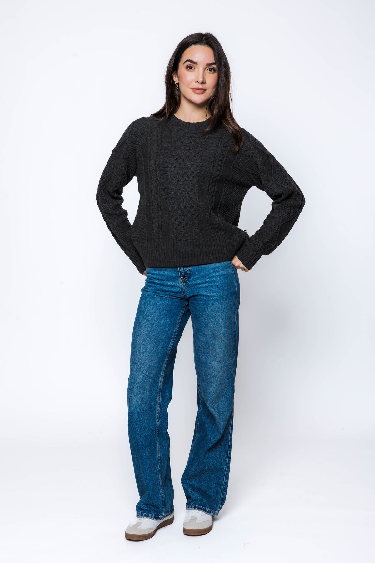 Orb Willa Cabled Raglan Pullover In Black Marle