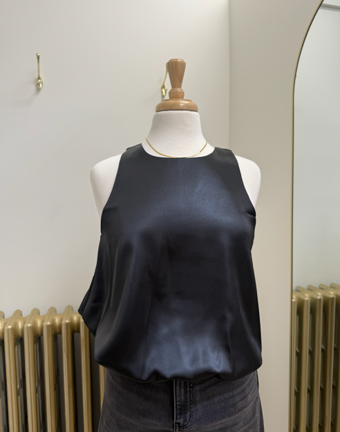 Deluc Leonard Top In Black