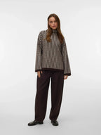 Vero Moda Como Sweater in Chocolate Torte / Birch
