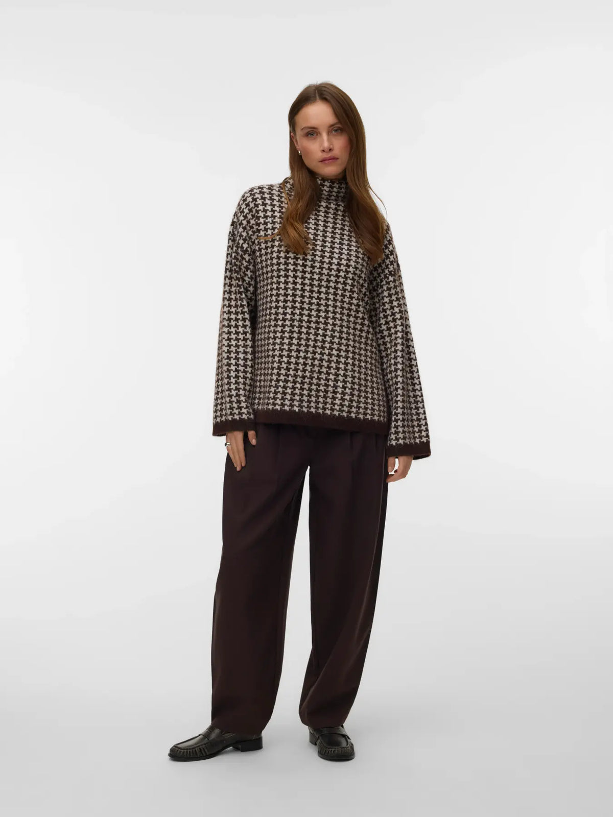 Vero Moda Como Sweater in Chocolate Torte / Birch
