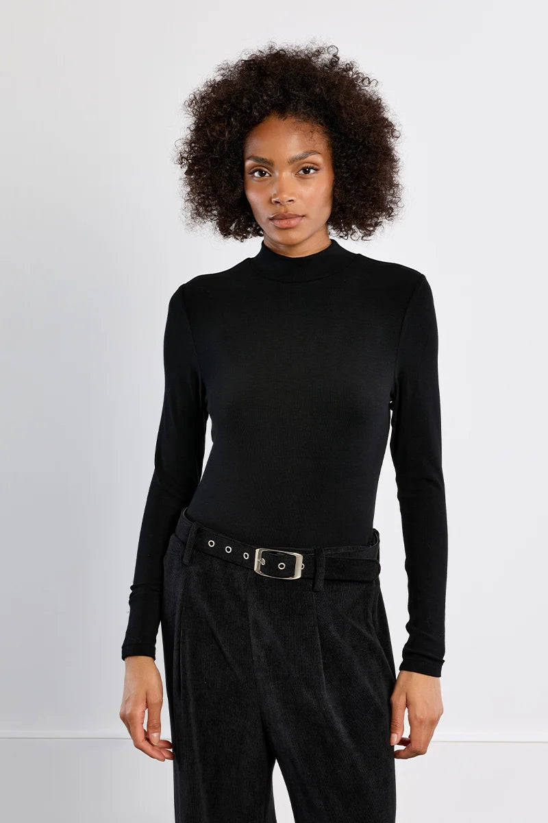 Molly Bracken Long Sleeve Top In Noir